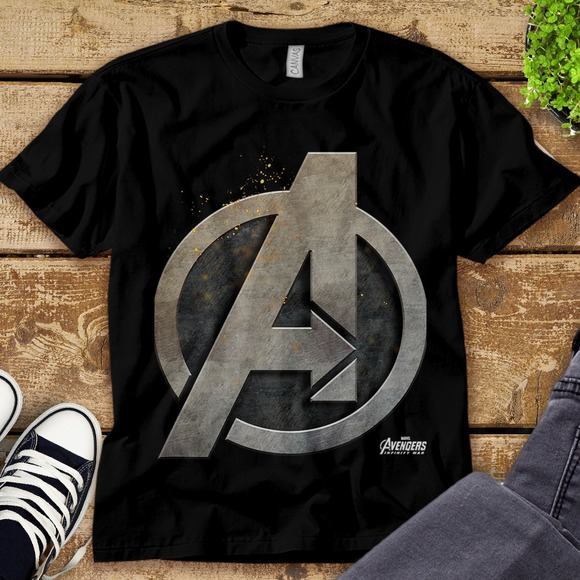 Marvel Avengers Infinity War Steel Symbol Graphic T-Shirt Unisex Adult T-shirt - Picture 1 of 2
